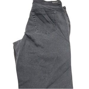 Gloria Vanderbilt black denim shorts size 16W